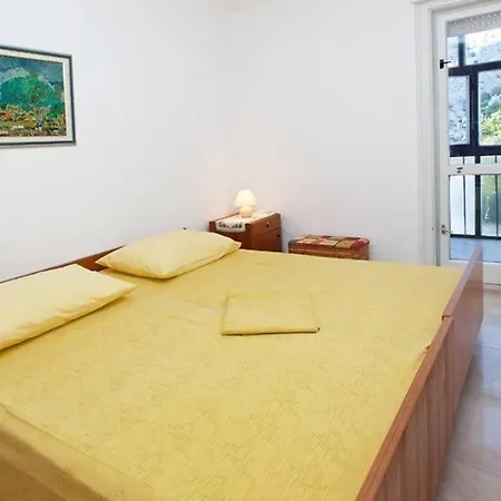 Apartmán Sara Punta Near Sandy *