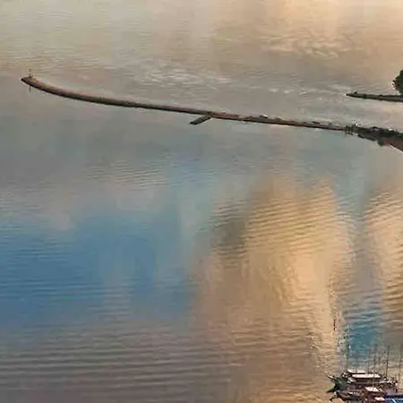Sara Punta Near Sandy * Omiš