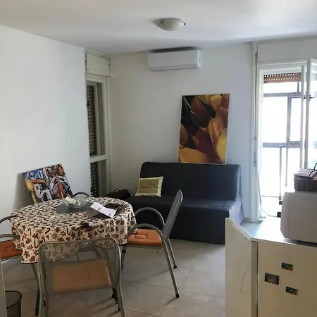 Sara Punta Near Sandy *